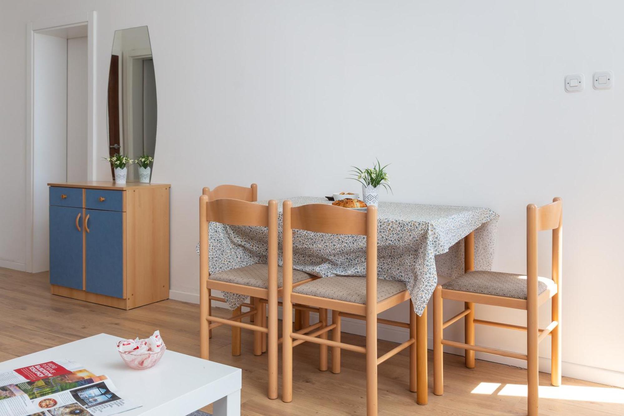 Magnolia Center Apartments Makarska Kamer foto